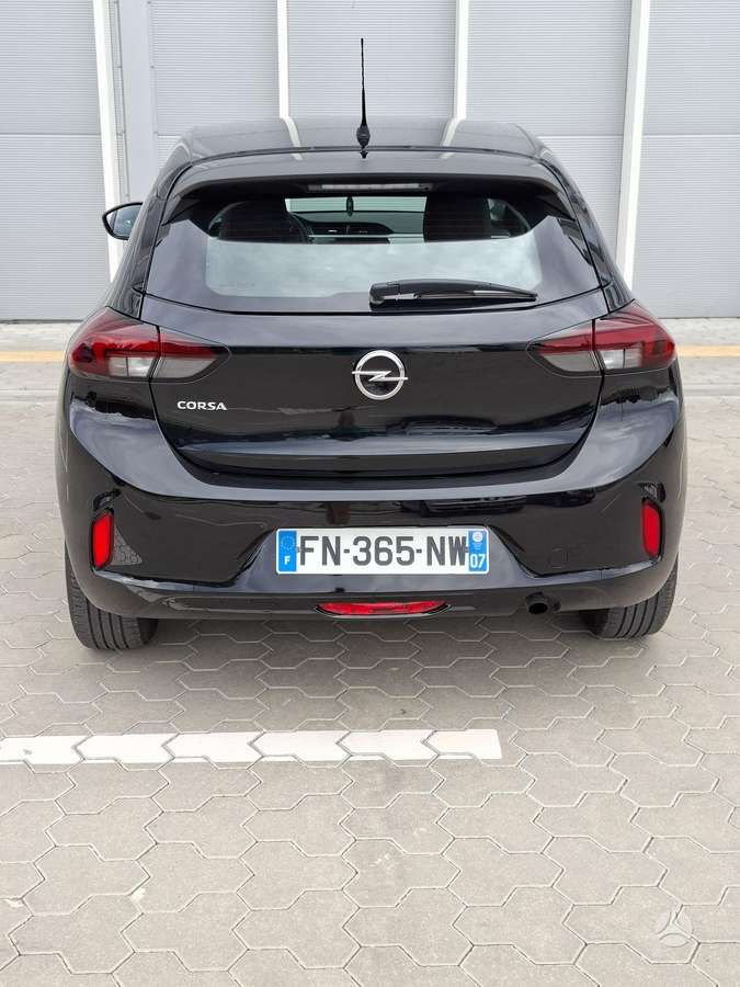 Opel Corsa, 1.2 l., Хэтчбек