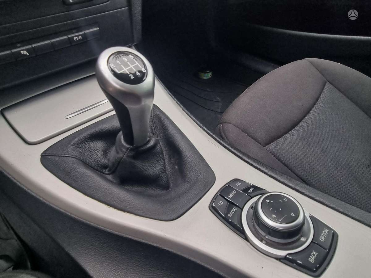 BMW 318, 2.0 l., wagon