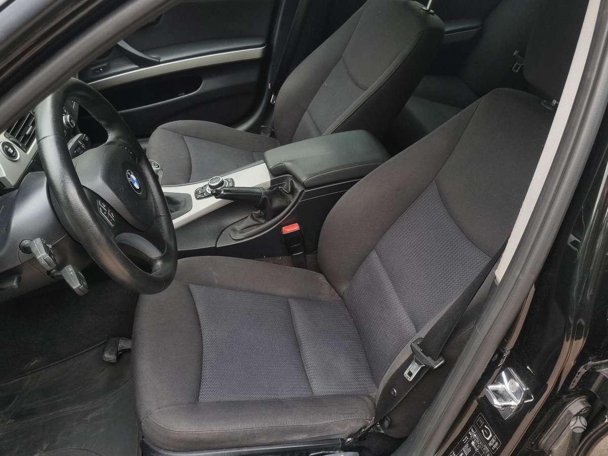 BMW 318, 2.0 l., wagon