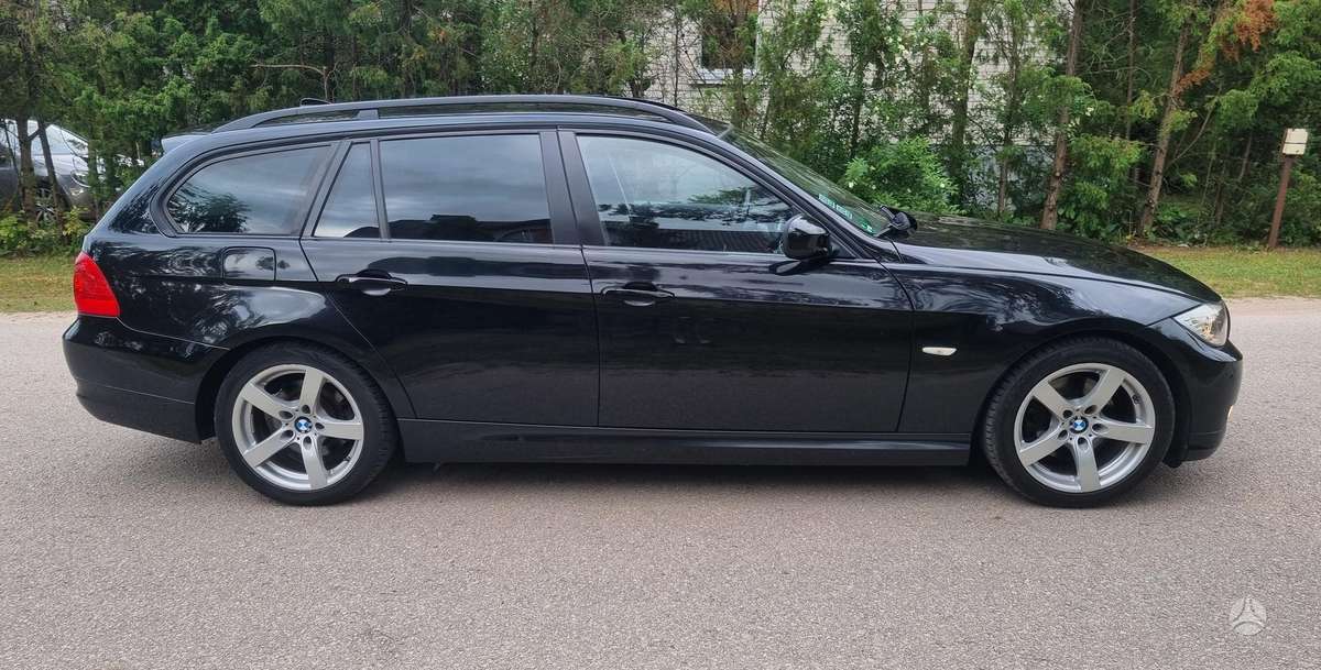 BMW 318, 2.0 l., wagon