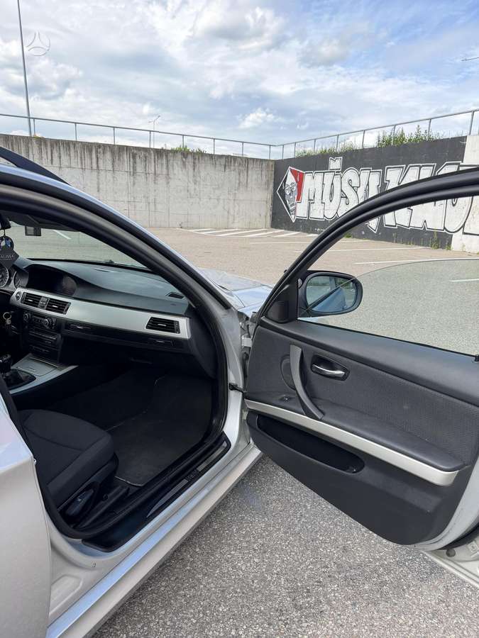 BMW 318, 2.0 l., Универсал