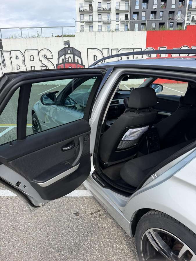 BMW 318, 2.0 l., Универсал
