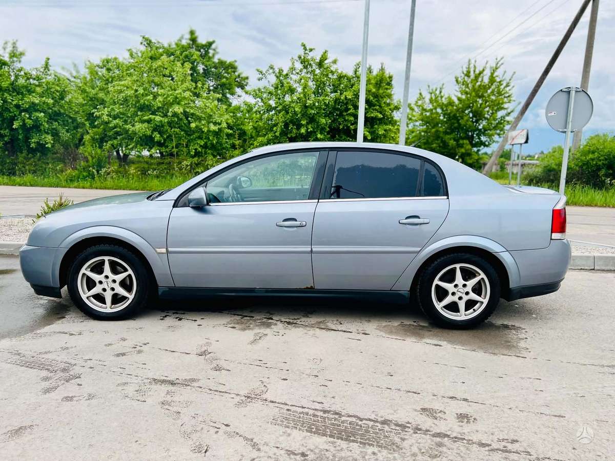 Opel Vectra, 2.2 l., Седан