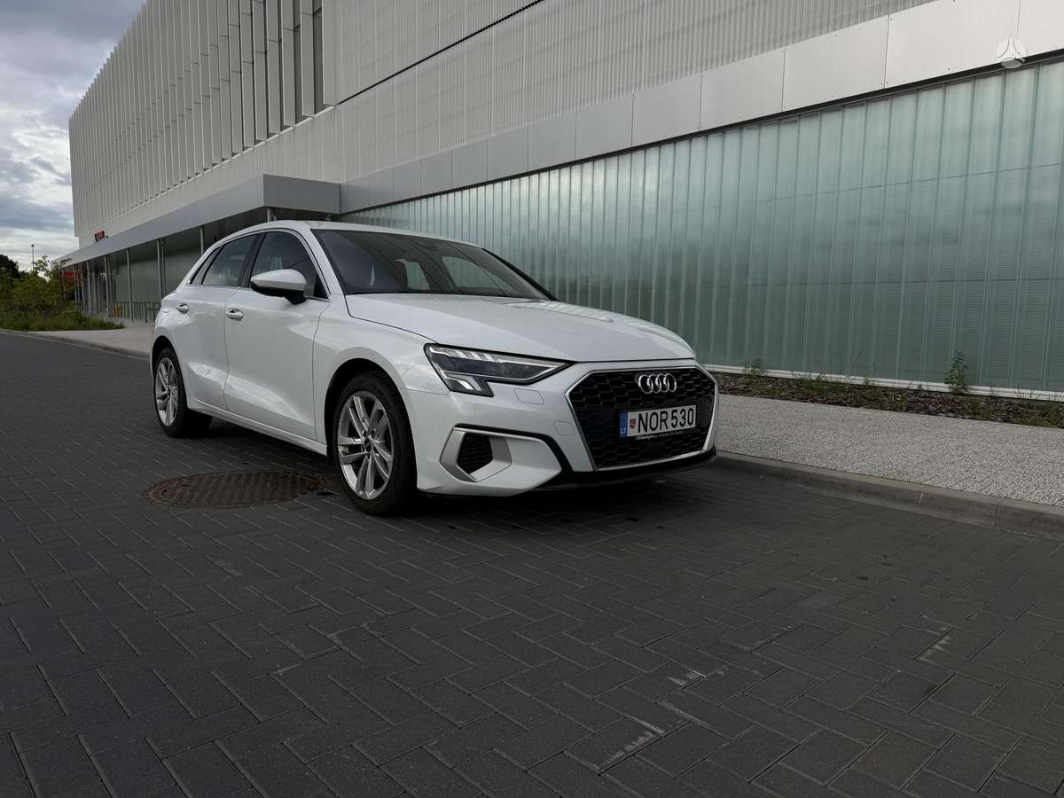Audi A3, 1.0 l., Хэтчбек
