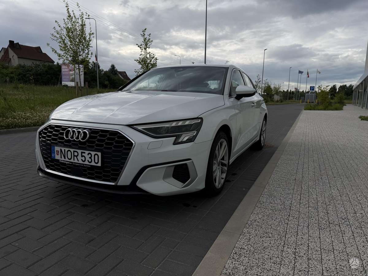Audi A3, 1.0 l., Хэтчбек