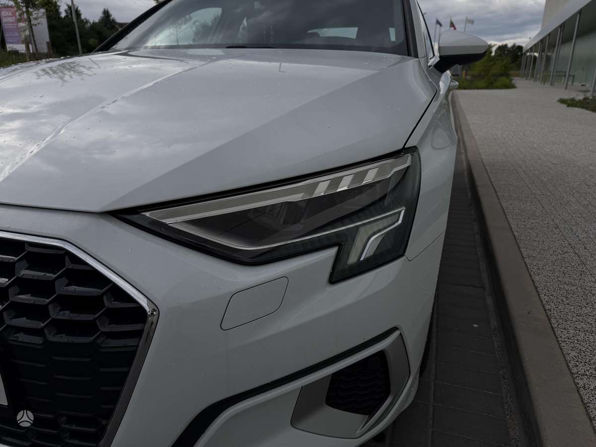 Audi A3, 1.0 l., Хэтчбек