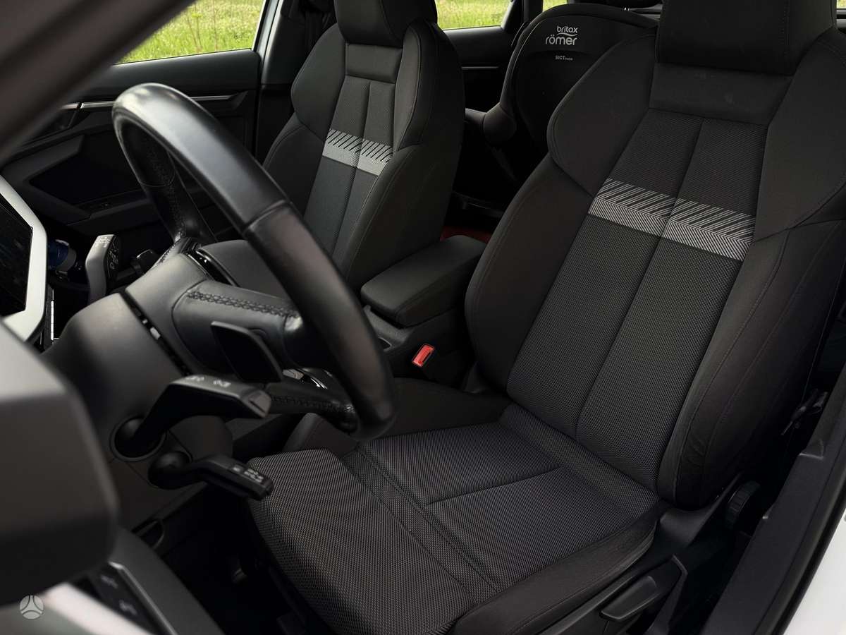 Audi A3, 1.0 l., Хэтчбек