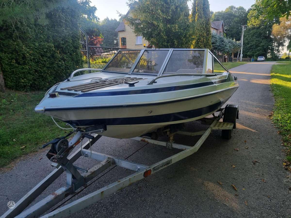 Glastron Espirit v15, yachts / cruisers