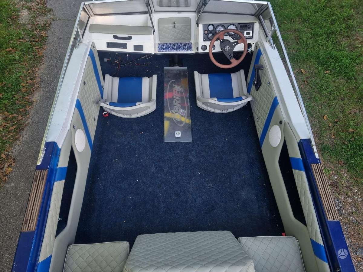 Glastron Espirit v15, yachts / cruisers