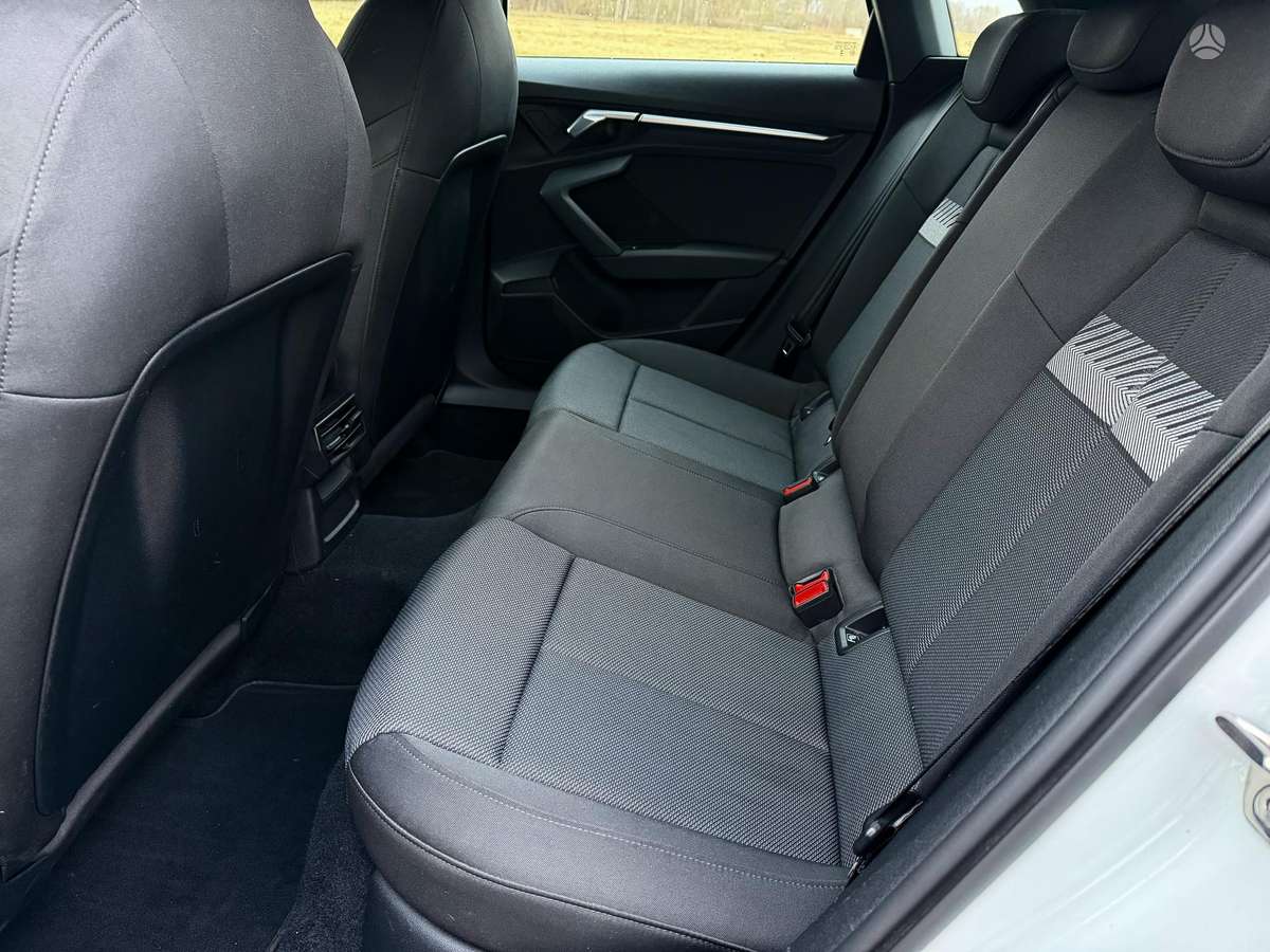 Audi A3, 1.0 l., Хэтчбек