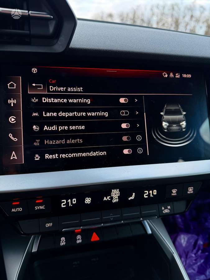 Audi A3, 1.0 l., Хэтчбек
