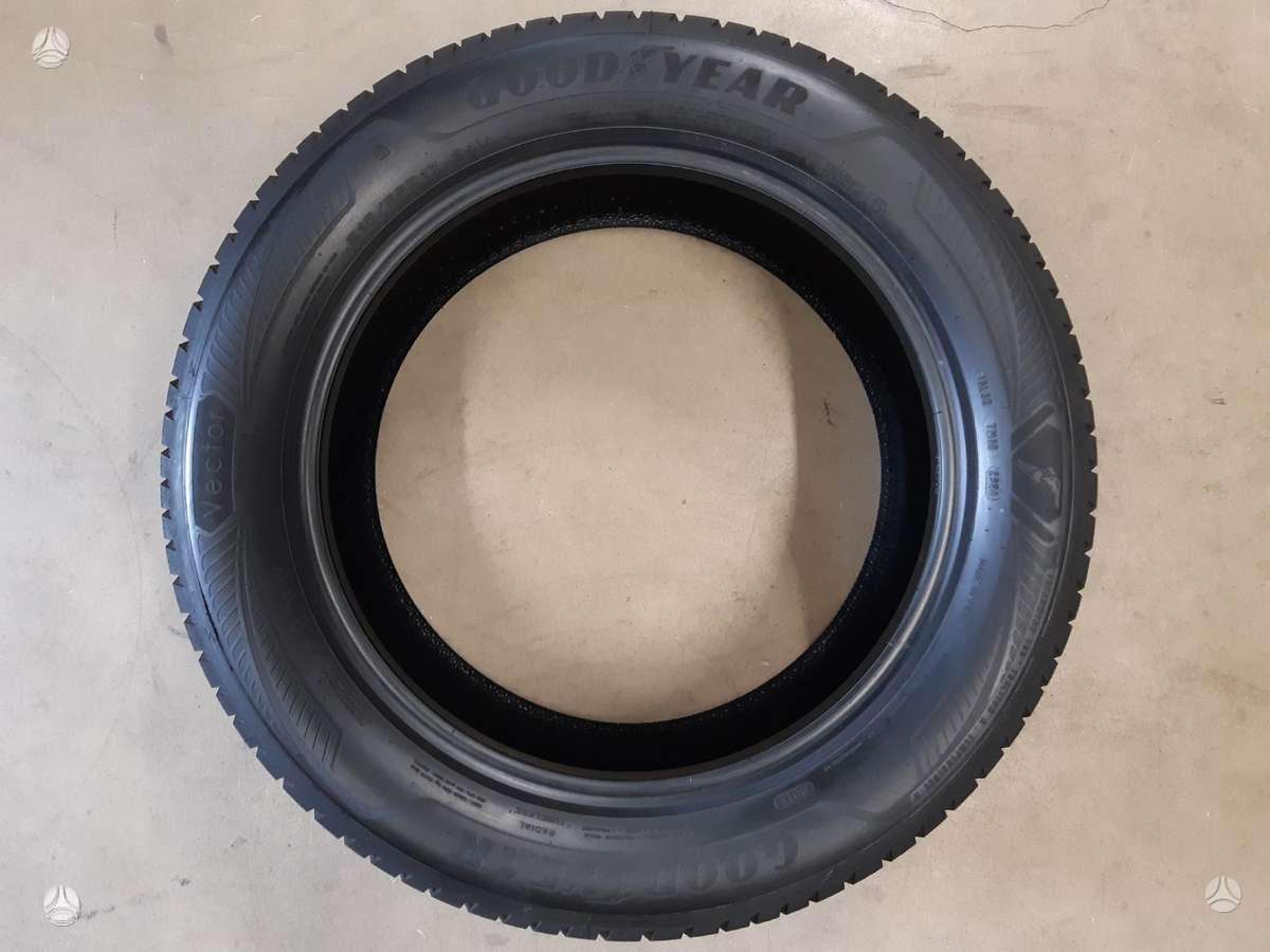 Goodyear 2024m 95% Vector4S GEN-3., всесезонные 215/55 R17