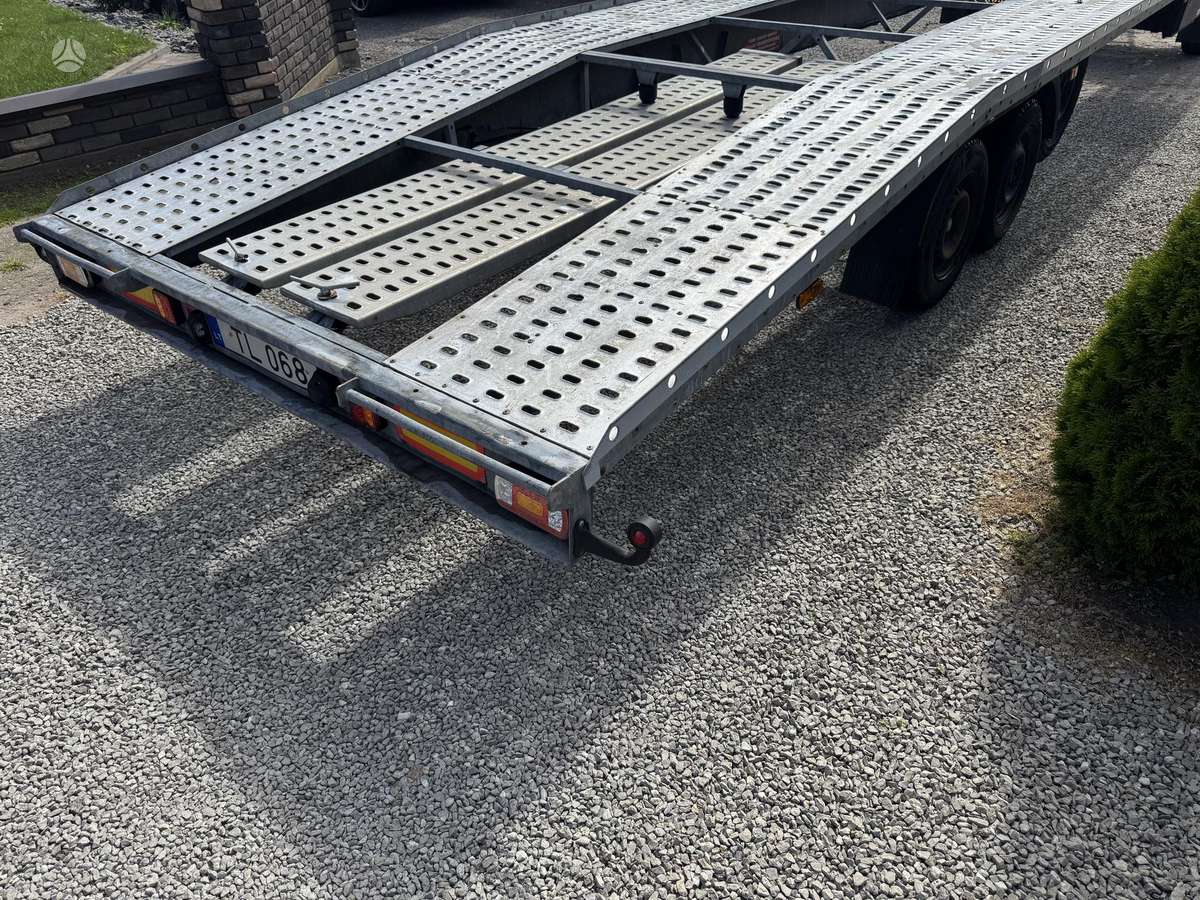 BORO, autovežio