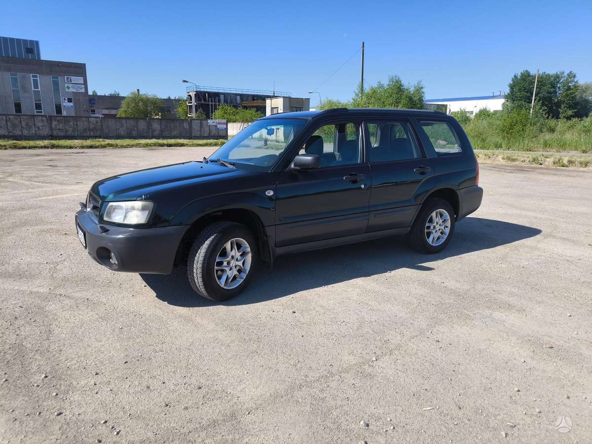 Subaru Forester, 2.0 l., off-road / crossover
