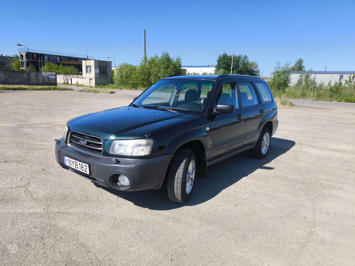 Subaru Forester, 2.0 l., off-road / crossover