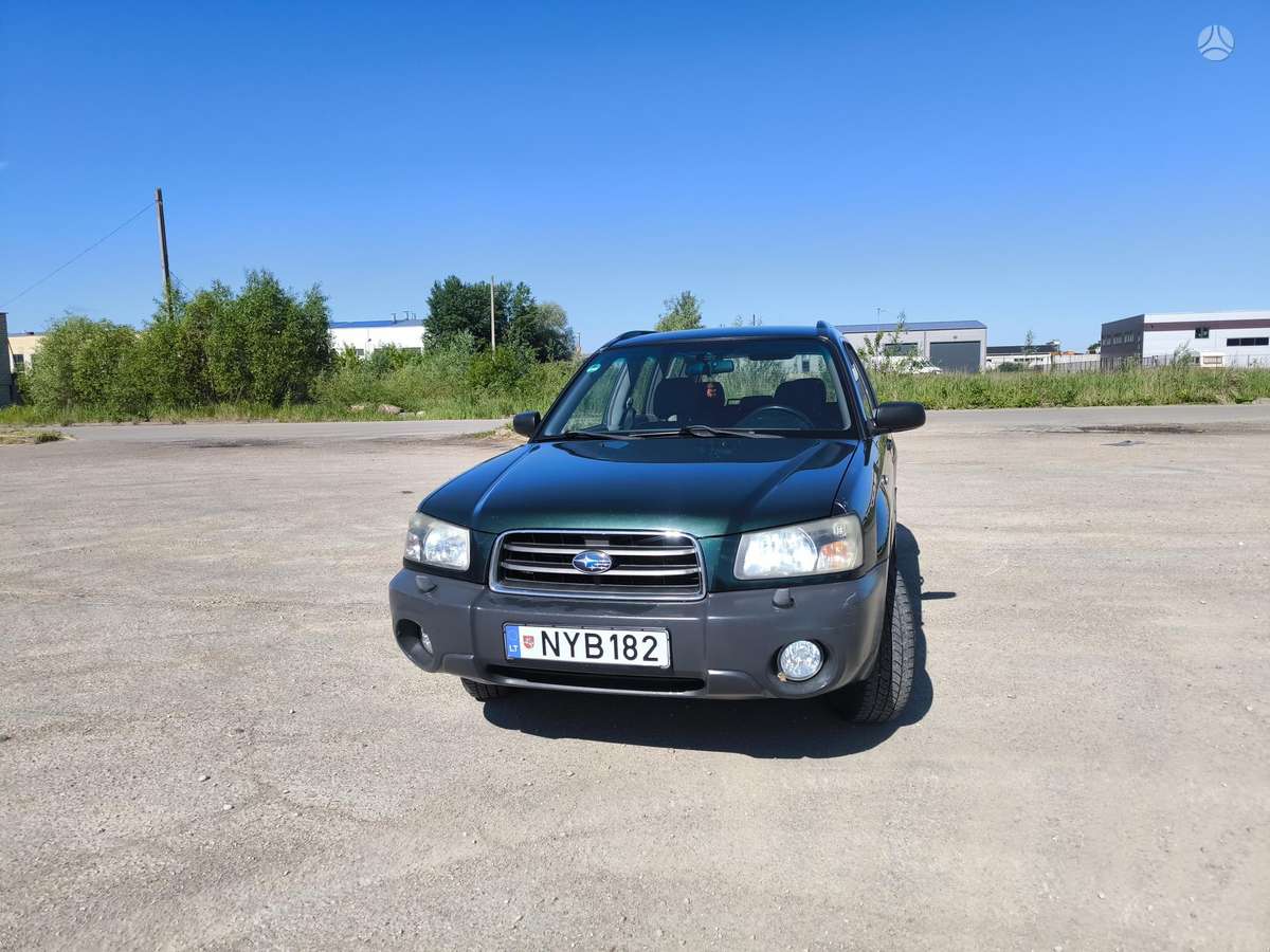 Subaru Forester, 2.0 l., off-road / crossover