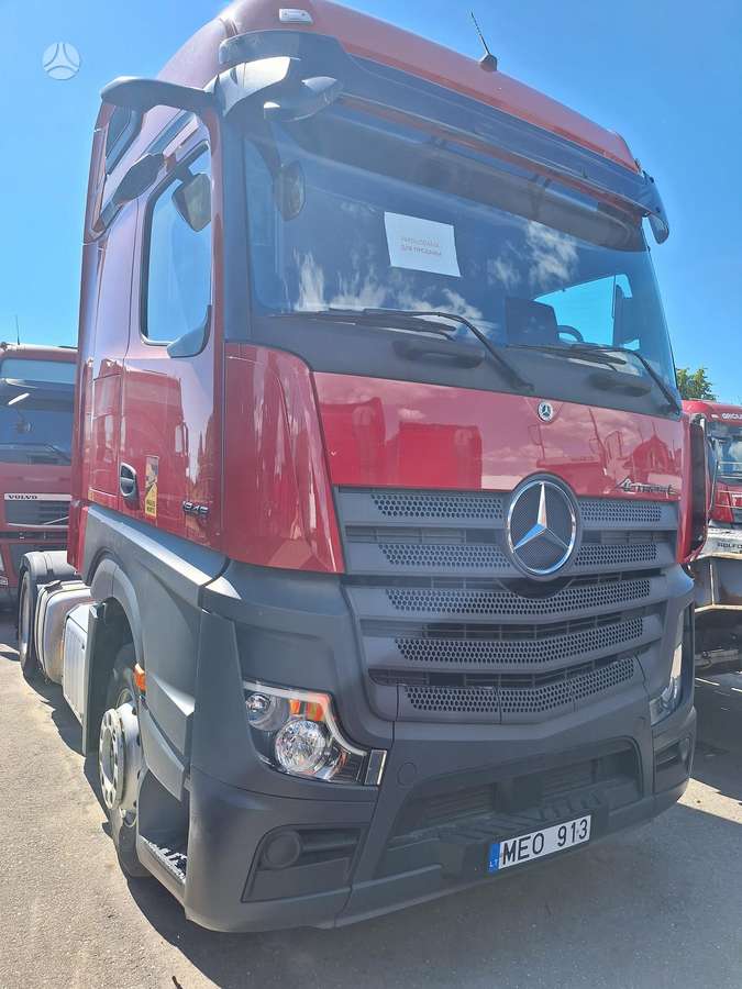 Mercedes-Benz Actros, double sleeper