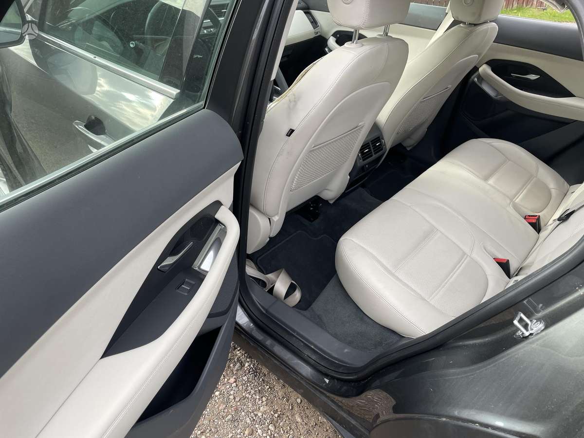 Jaguar E-Pace, 2.0 l., Внедорожник / Кроссовер