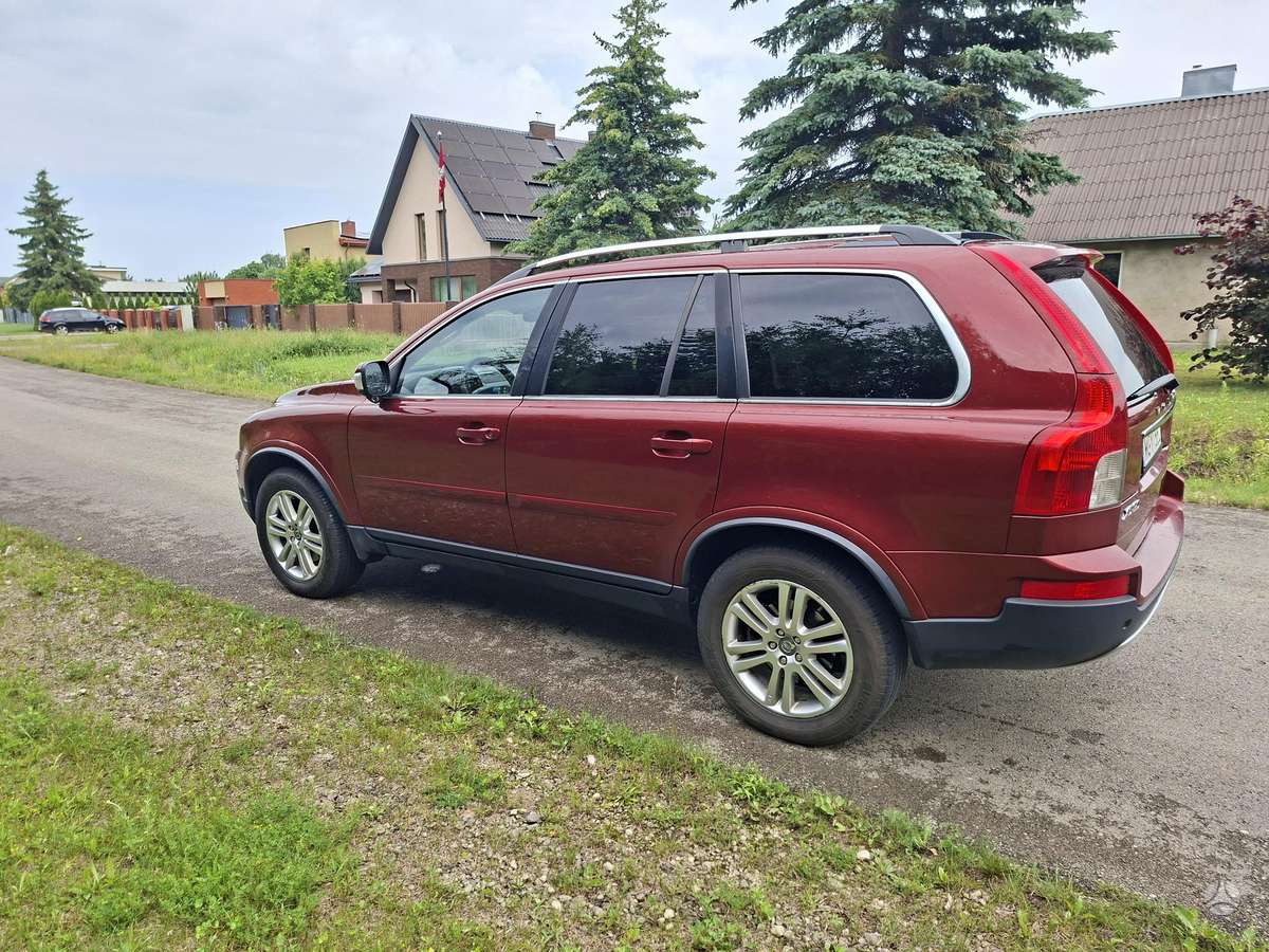 Volvo XC90 - 4