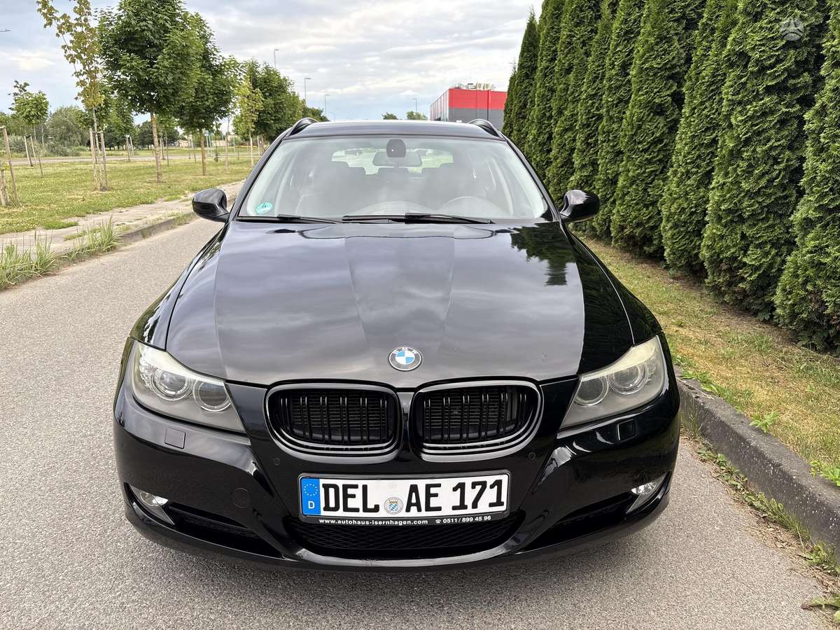 BMW 318, 2.0 l., universalas