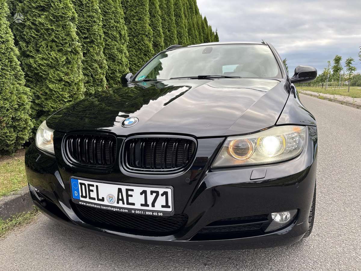 BMW 318, 2.0 l., universalas