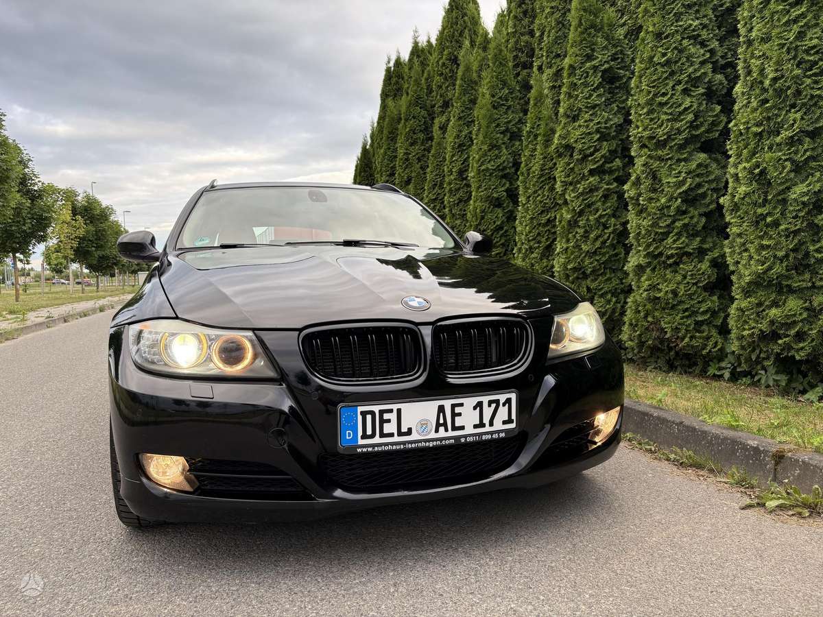 BMW 318, 2.0 l., universalas