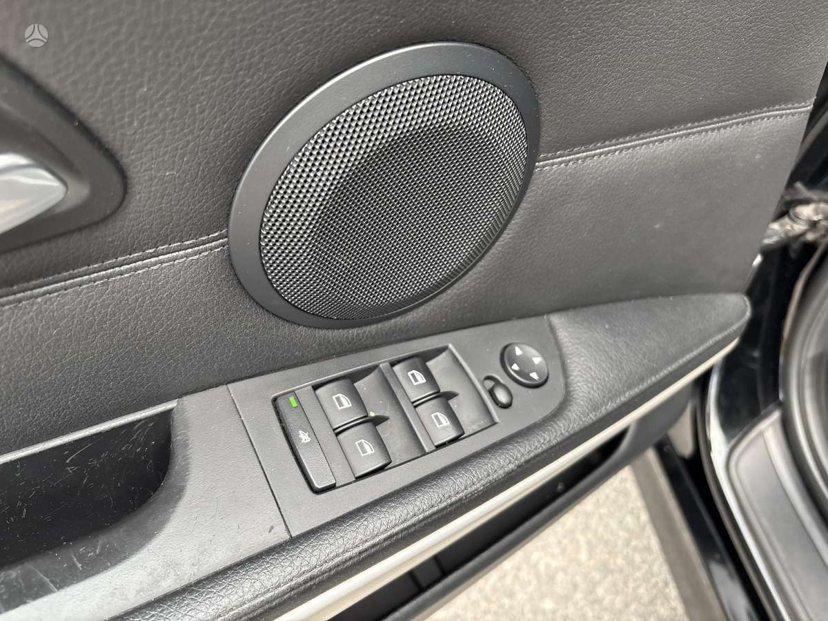 BMW 318, 2.0 l., universalas