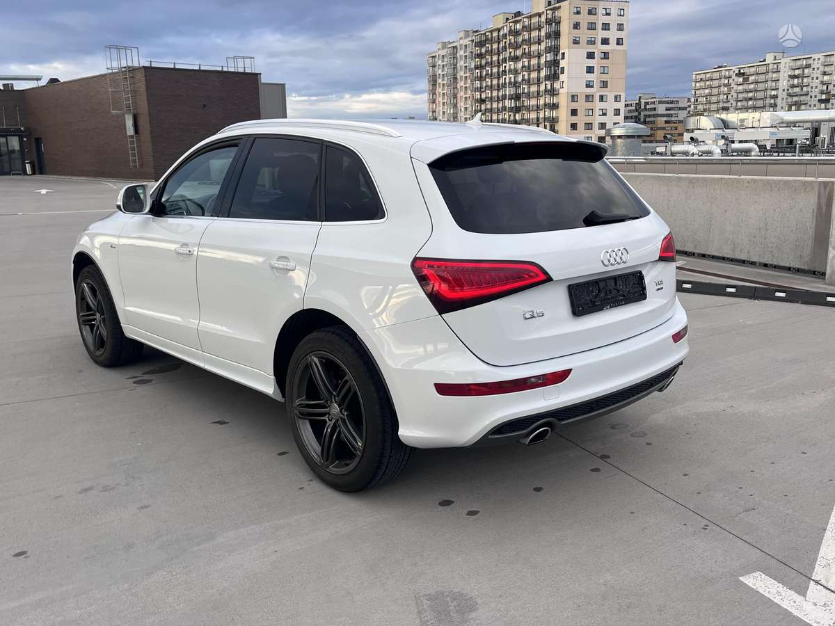 Audi Q5, 3.0 l., Хэтчбек