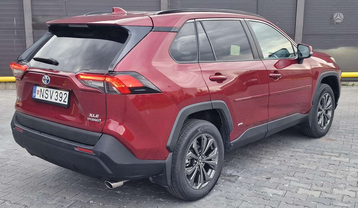 Toyota RAV4 - 3