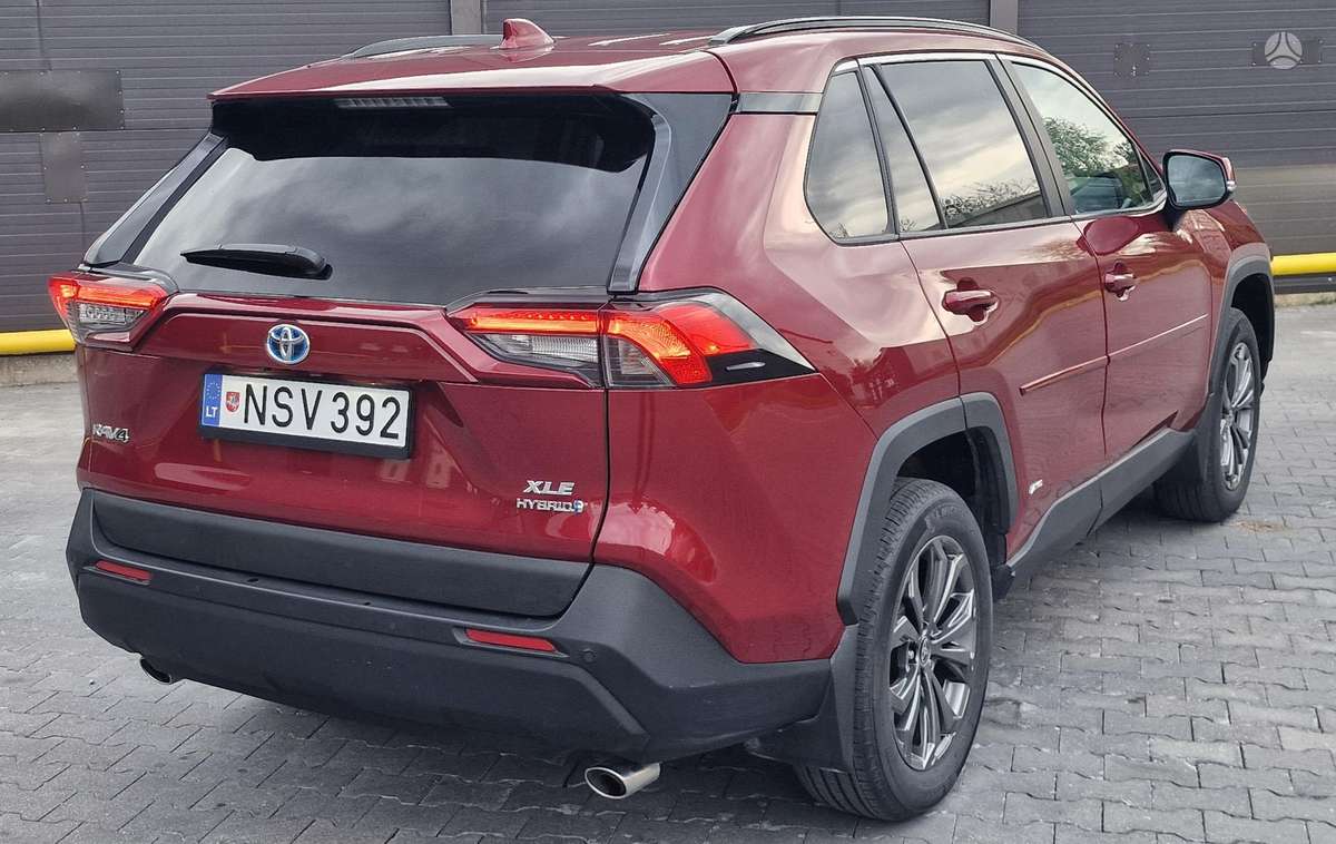 Toyota RAV4 - 4