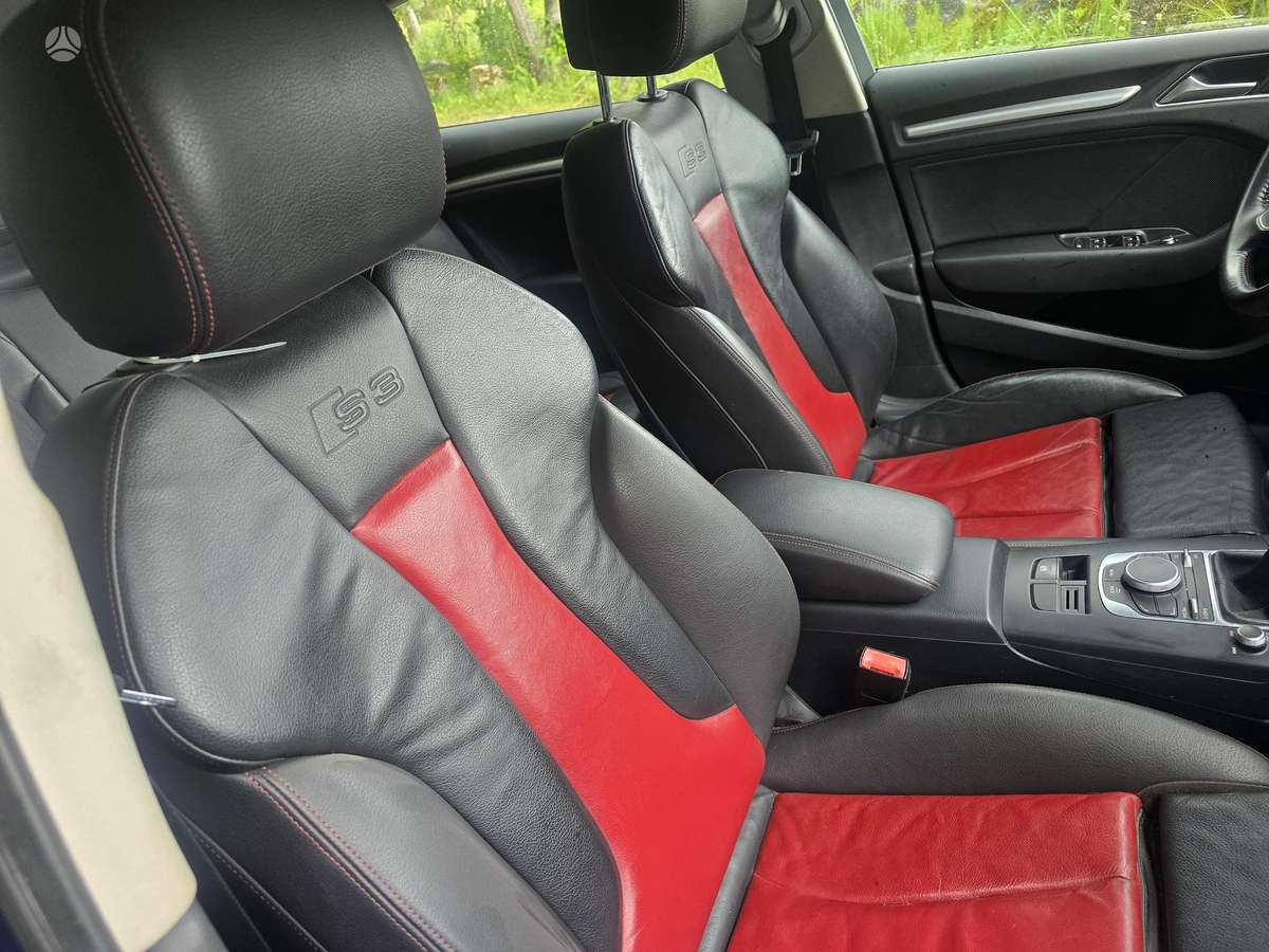 Audi A3, 1.6 l., Седан