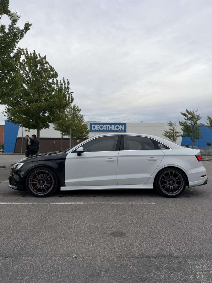 Audi A3, 2.0 l., Седан