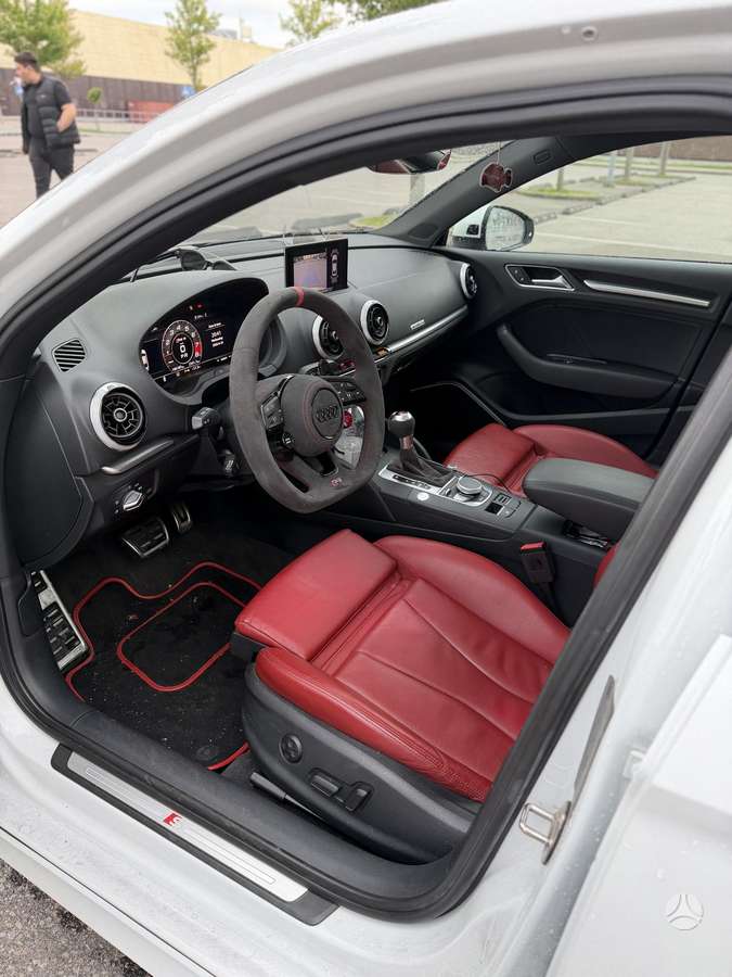 Audi A3, 2.0 l., Седан