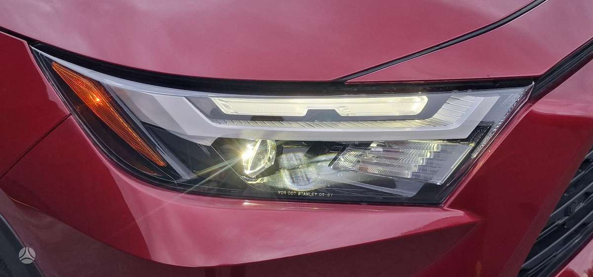 Toyota RAV4 - 11
