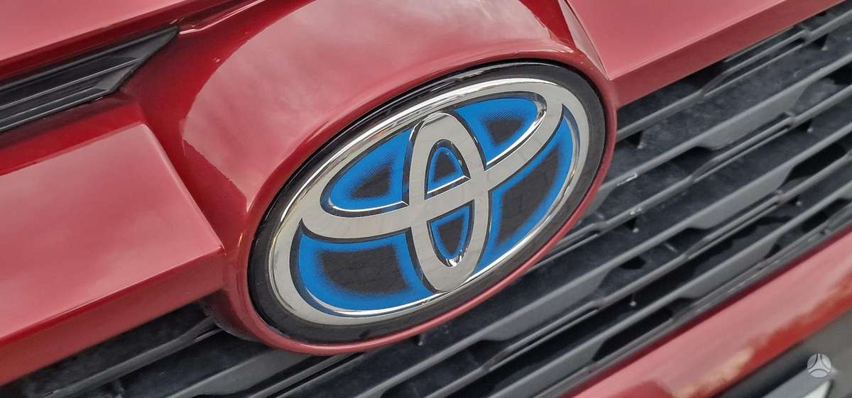 Toyota RAV4 - 12