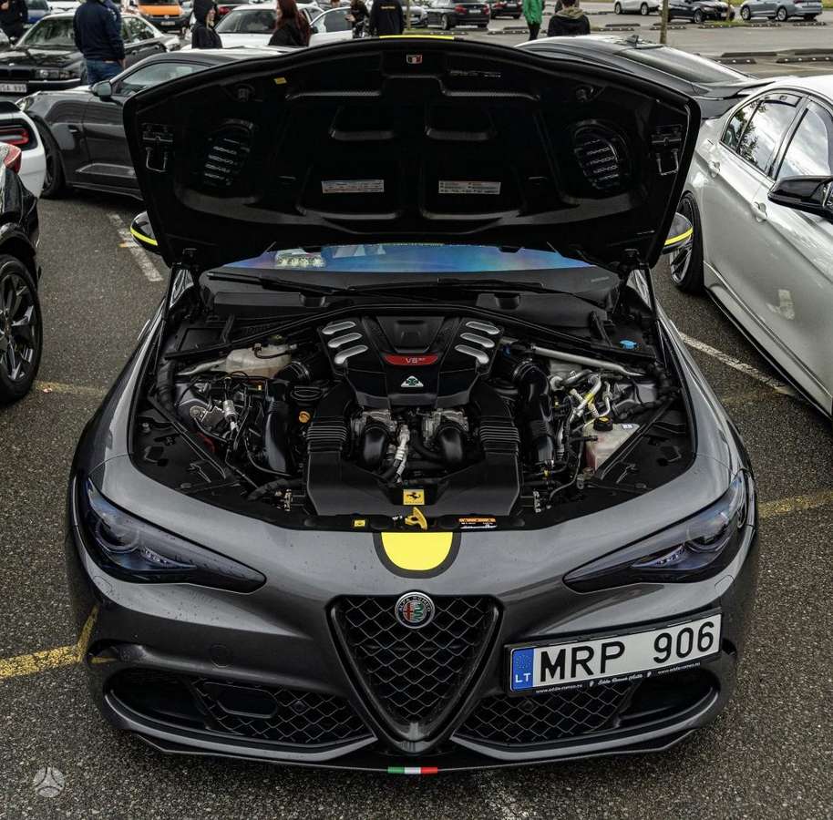 Alfa Romeo Giulia, 2.9 l., Седан