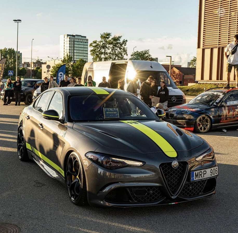 Alfa Romeo Giulia, 2.9 l., Седан