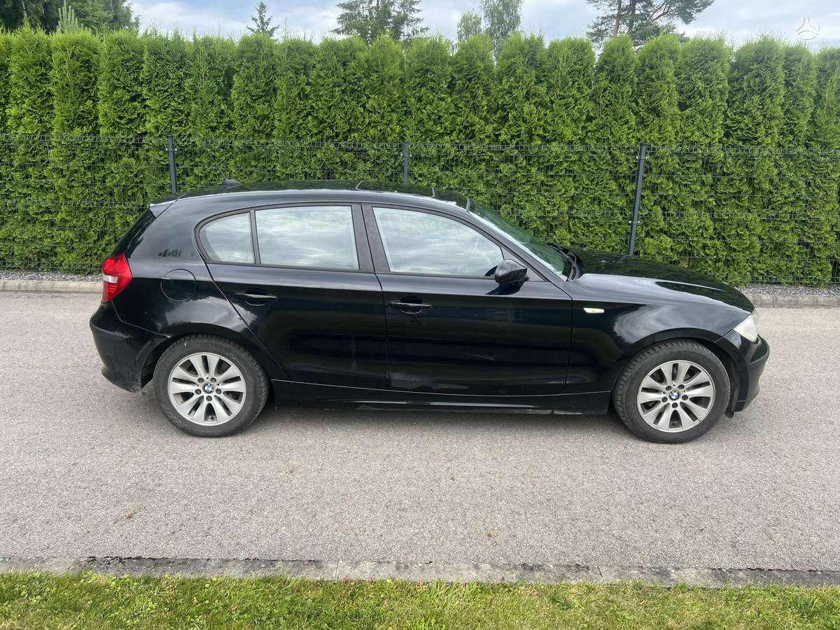 BMW 120, 2.0 l., Хэтчбек
