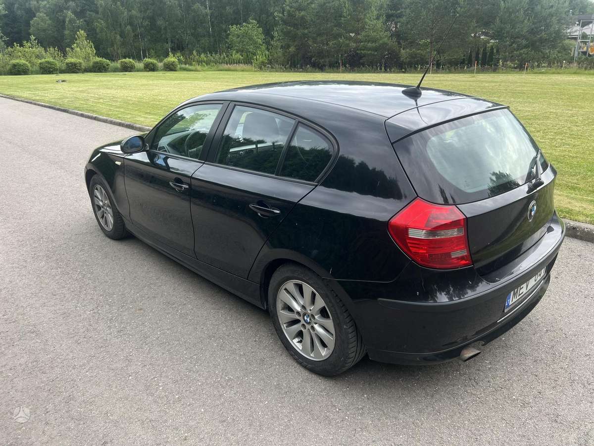BMW 120, 2.0 l., Хэтчбек