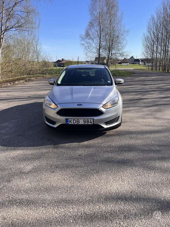 Ford Focus, 1.0 l., hatchback