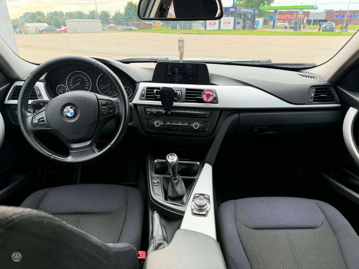 BMW 318, 2.0 l., Универсал