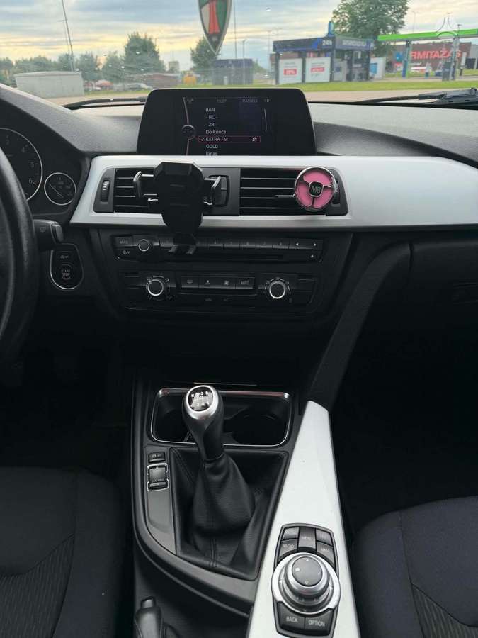 BMW 318, 2.0 l., Универсал