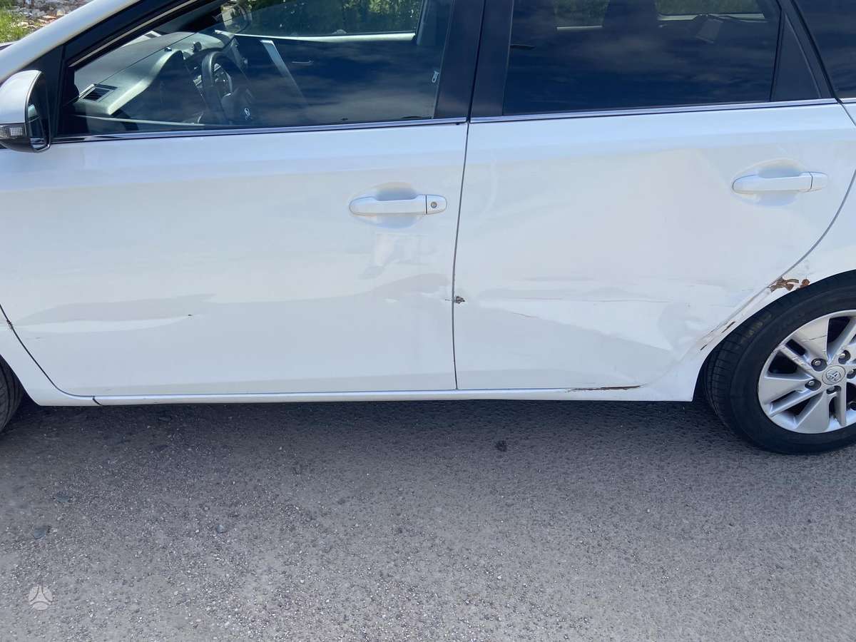 Toyota Auris - 7