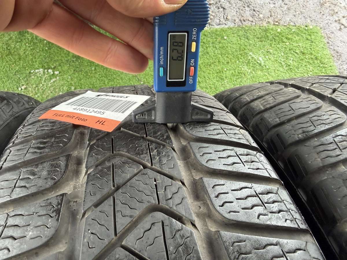 Pirelli 6mm, 2020m, всесезонные 215/55 R17