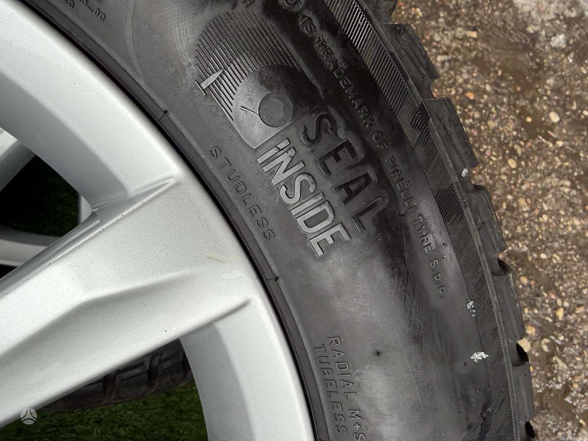 Pirelli 6mm, 2021m, всесезонные 215/55 R17