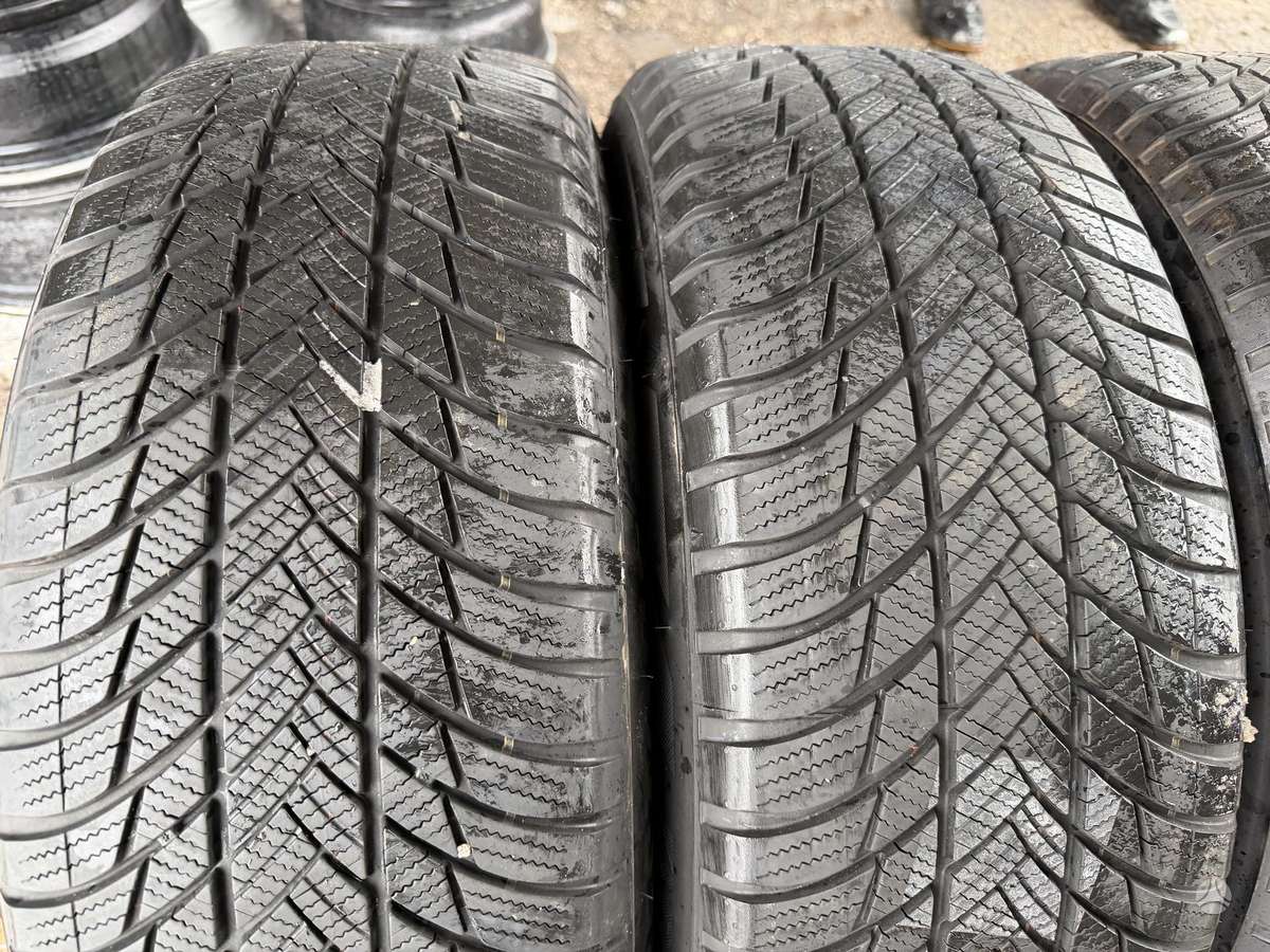 Bridgestone 6mm, 2020m, universalios 225/60 R17