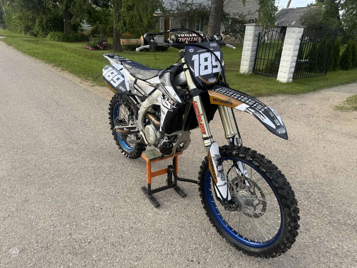 Yamaha YZF 250cc, motocross