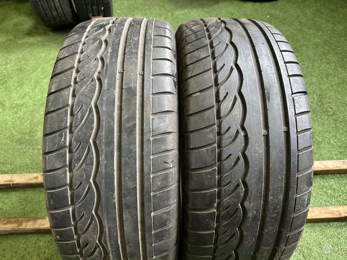 Dunlop 5mm, летние 235/55 R17