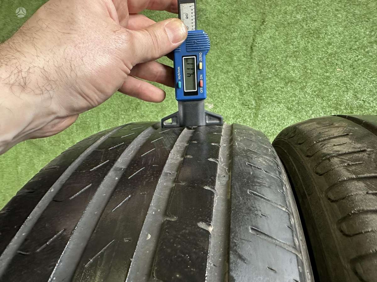 Pirelli 4-5mm, летние 215/65 R17