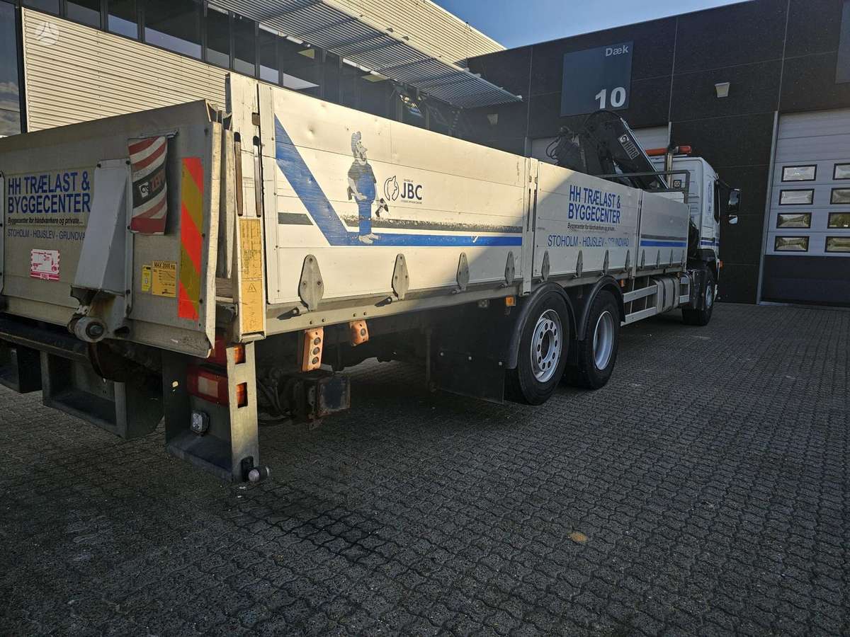 Volvo FM300, с краном